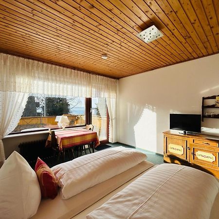Gaestehaus Herzog อูลดิงเงน มึลโฮเฟิน ภายนอก รูปภาพ